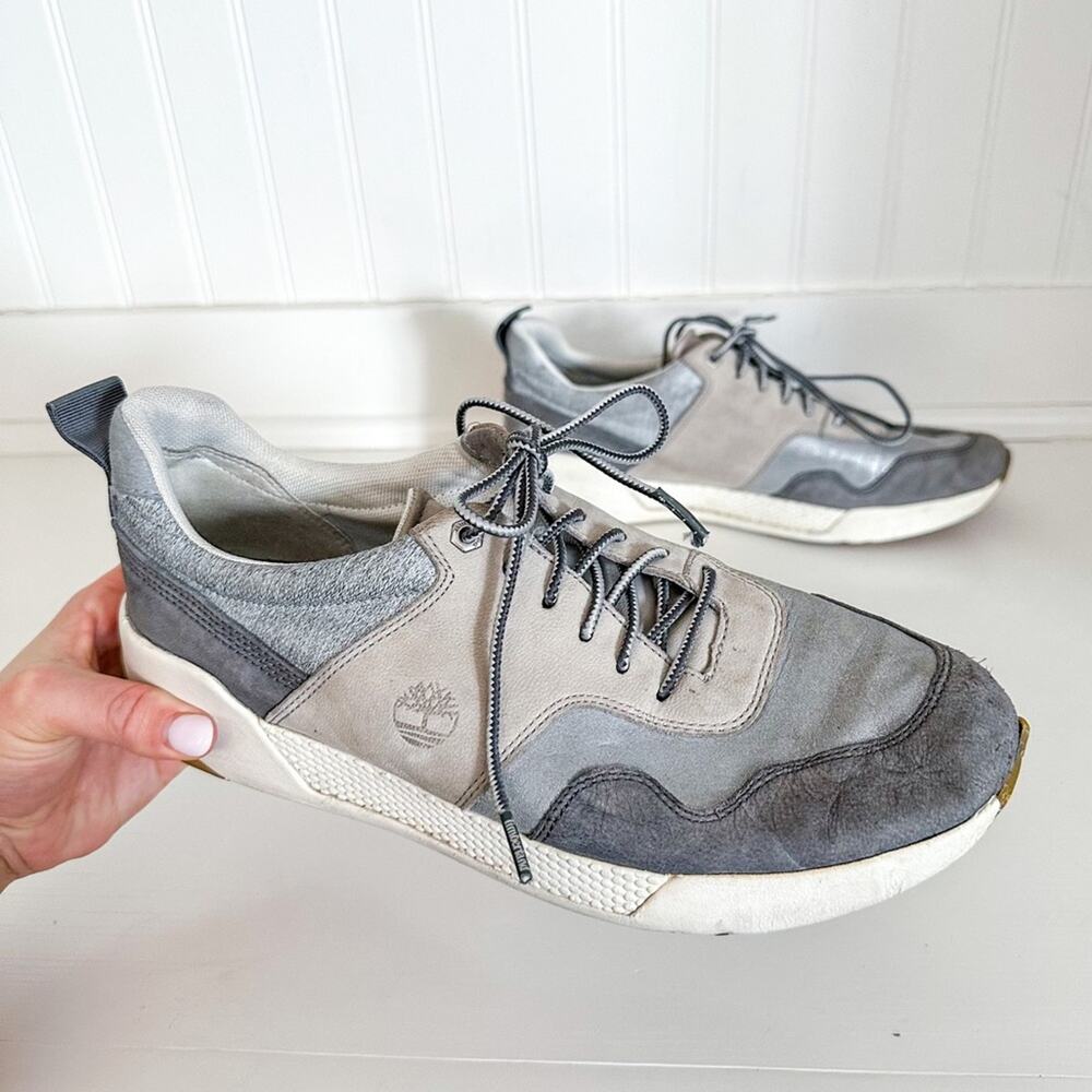 Timberland Kiri Up Retro Sneakers in Grey Nubuck Silver